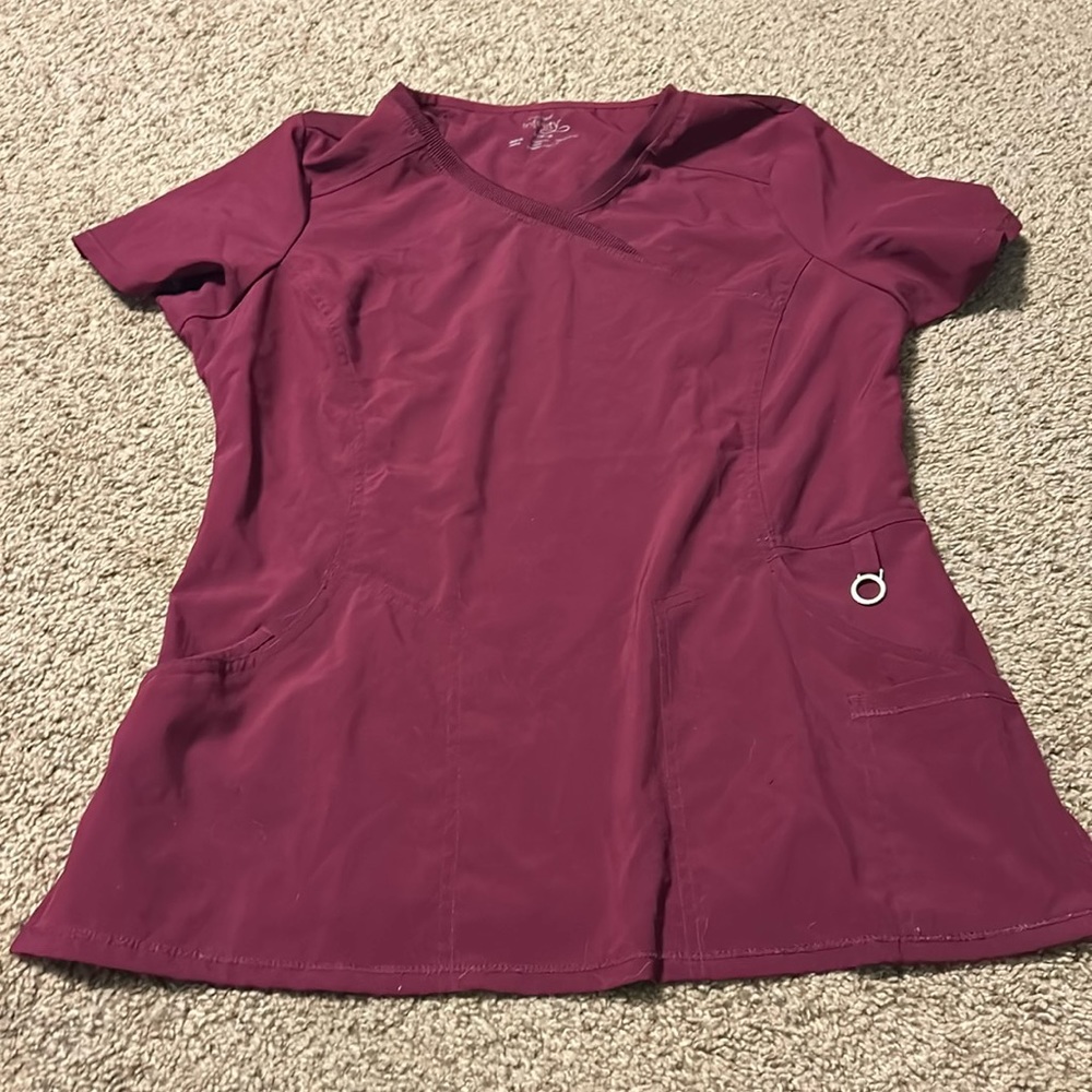 Cherokee infinity scrub top